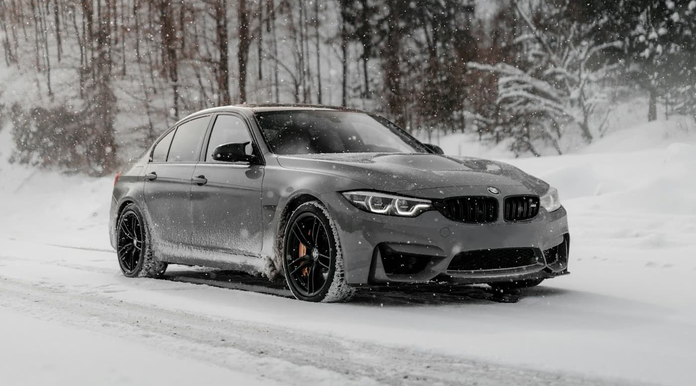 Автомобиль зимой